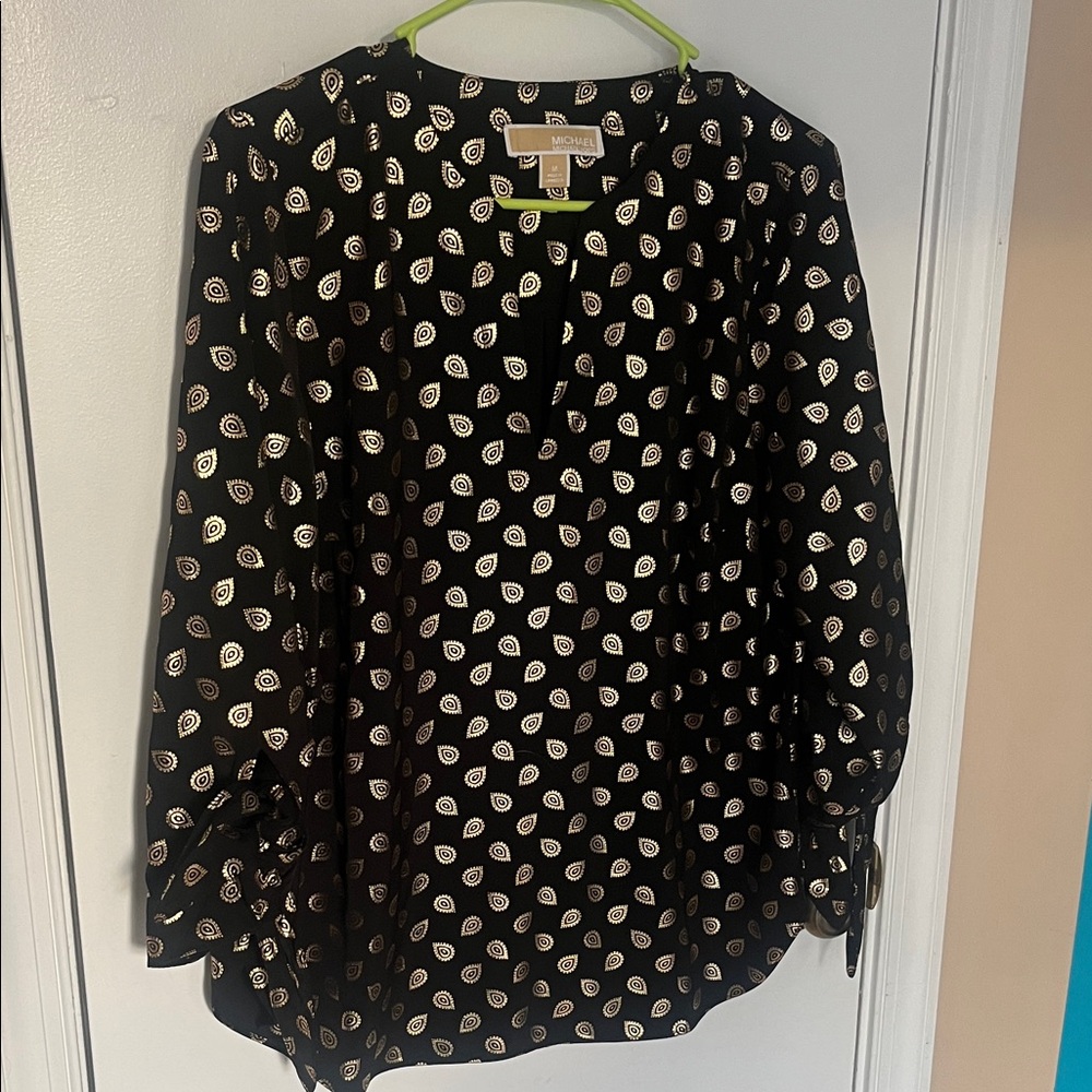 NWOT Micheal Kore Black and gold blouse size M